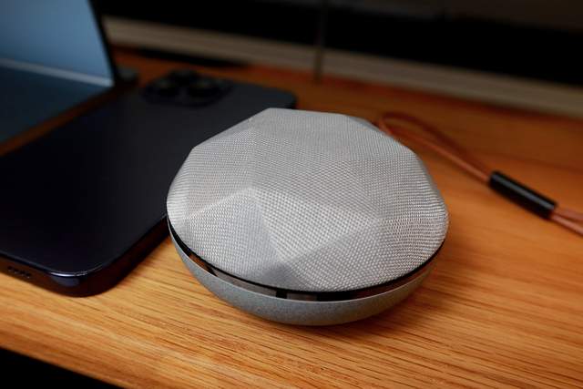 百元音箱小巧惊艳，iKKOLOT ITS01蓝牙音响评测