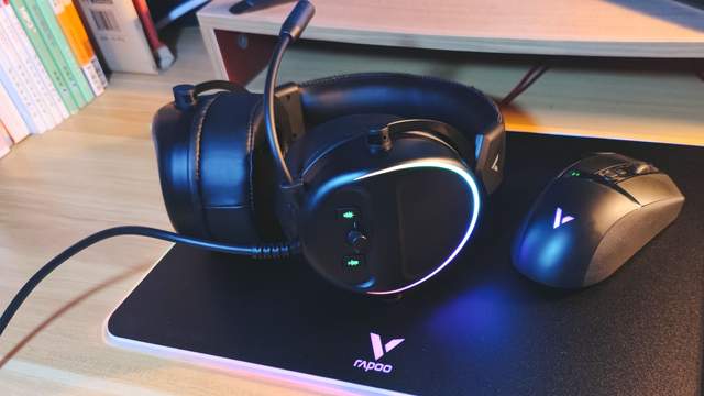 RGB配合虚拟7.1声道，从此战场无往不胜！