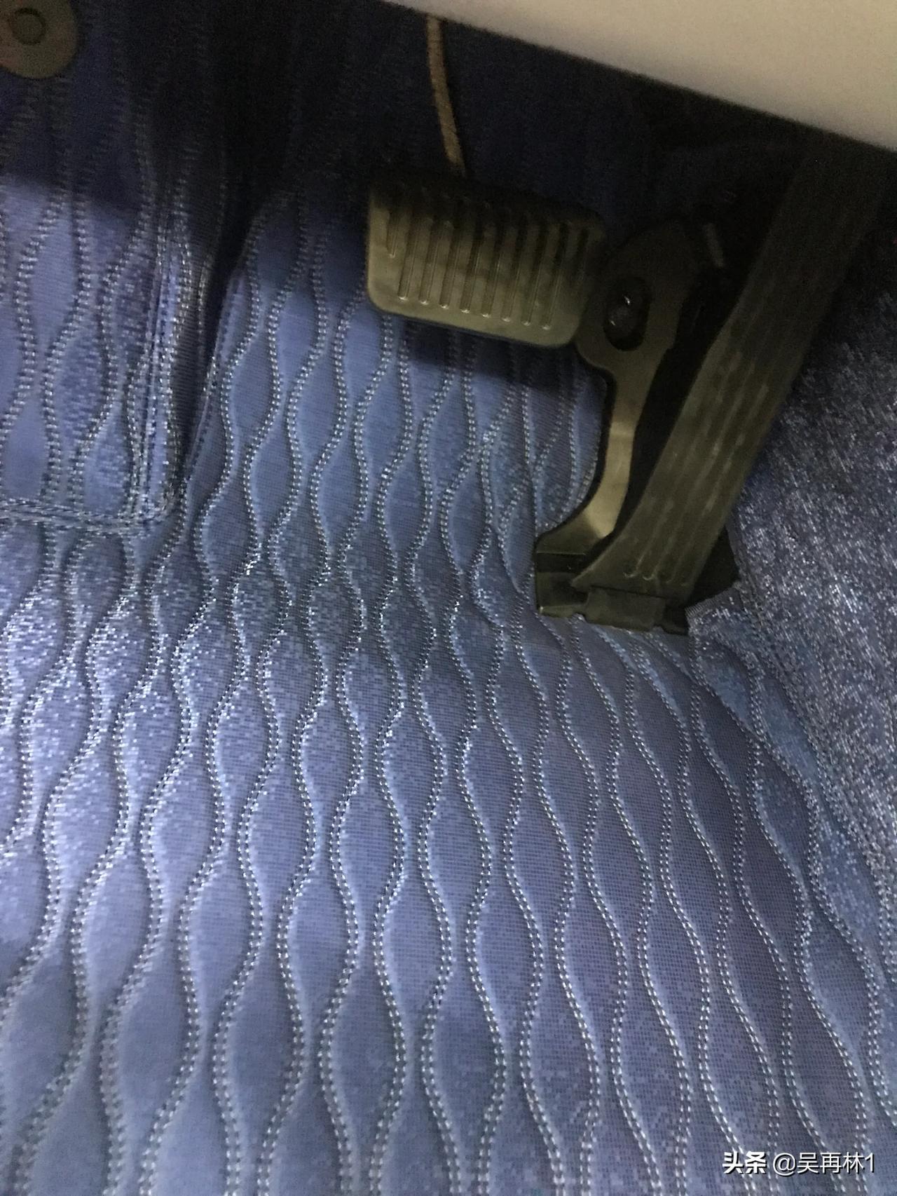 比亚迪秦plus dmi55旗舰,提车第二天必须软包撸起来