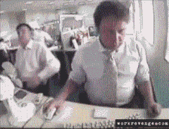 上班族办公室里的爆发