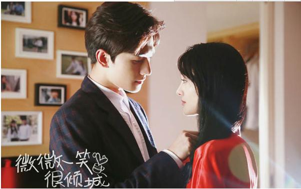 杨洋结婚了吗 郑爽 视频——杨洋和女星片场花絮对比