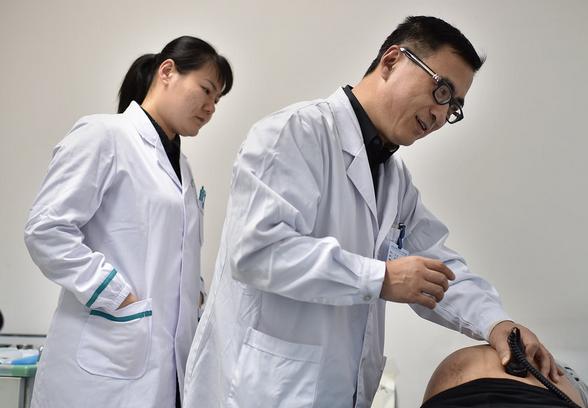 为啥医院会在妇产科安排男医生？不知道没关系，今天告诉你答案