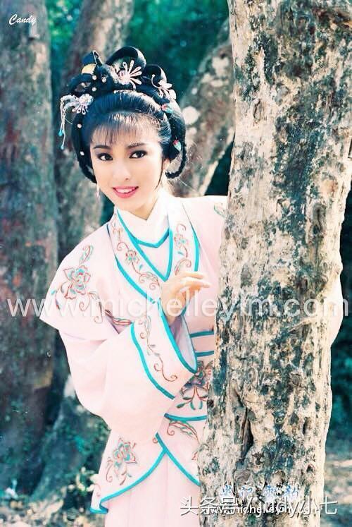 ��ѩ ��װ(������Ӱ�ݡ���ѩ�����;������޹�װ����Ƭ�ؼ�)