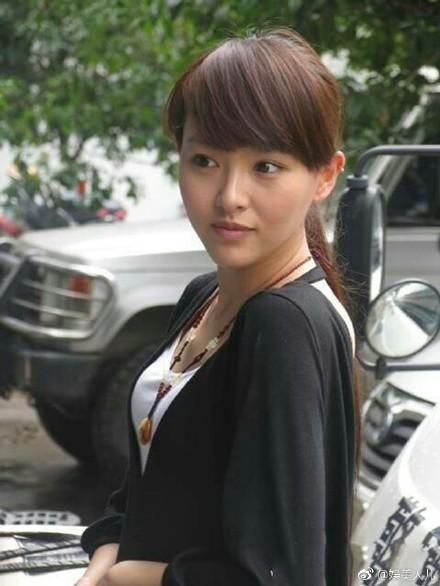 唐嫣出道前的照片是真的吗(唐嫣出道前拍写真的视频)-天晟网