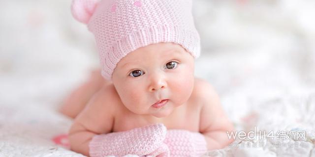 [万福云秒抢红包]，孩子做满月酒朋友圈咋发消息