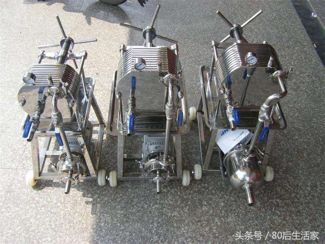 螺旋刮刀过滤机_滤袋式过滤器