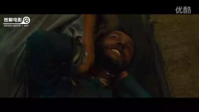 医生示范身体乳