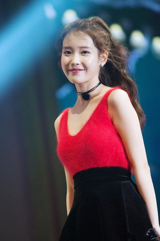 「今日爆料」iu红衣跳舞(iu红衣跳舞视频)