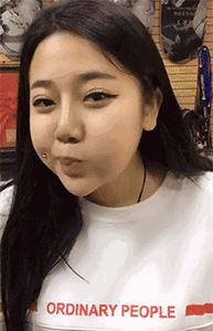 牛哥美女内涵gif动图11p：又来做外语学习交流了？