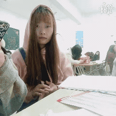 牛哥美女内涵gif动图:好球!好球!好球!