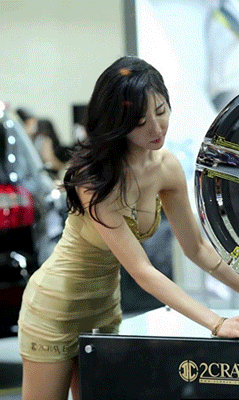 牛哥美女内涵gif动图14p：妹子很可爱的