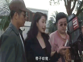 牛哥美女内涵gif动图14p：妹子很可爱的