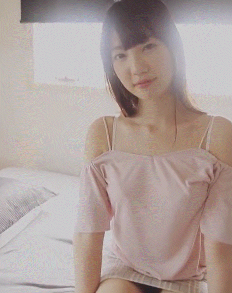 牛哥美女内涵gif动图9p：扑捉到精彩的镜头