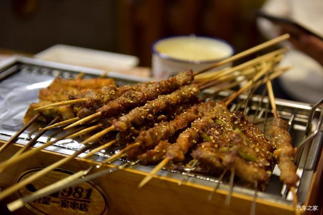 河豚先生卓展餐饮装修工程