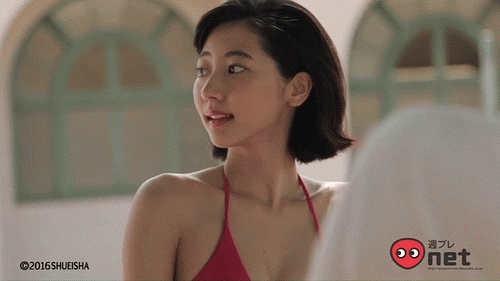 牛哥美女内涵gif动图14p:可爱妹子一双