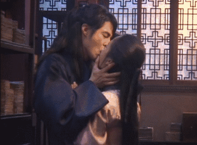 力太大gif(18p):妹子们，不好意思又戳到你们的痛处了
