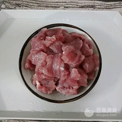 瘦肉炖什么补血？