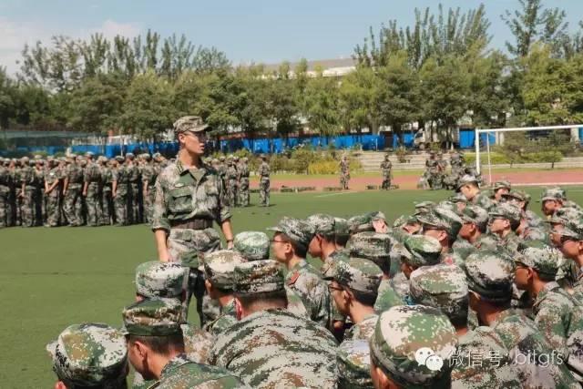 [皮卡丘收藏转发朋友圈]，军训结束可以加教官微信吗