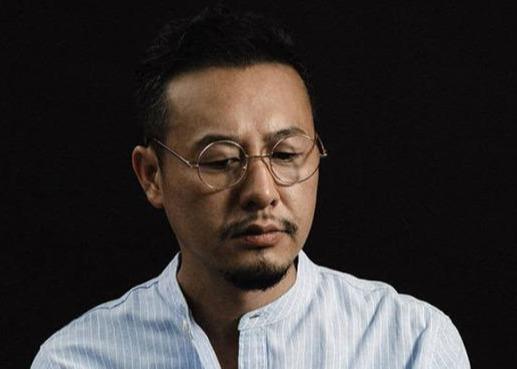 张颂文：3年被导演拒绝840次，被嘲像侏儒吃剩菜，46岁仍买不起房