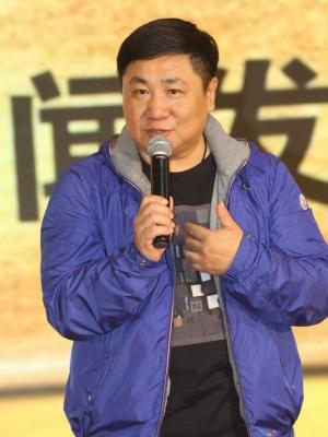 "甩掉"赵本山自己开公司,收乔杉为徒,刘流是如何走到今天的?