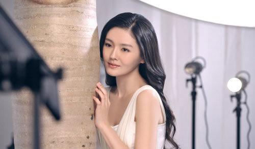 回头草这么香？刚离婚3个月就官宣二婚，大S的花花情史，够内味儿