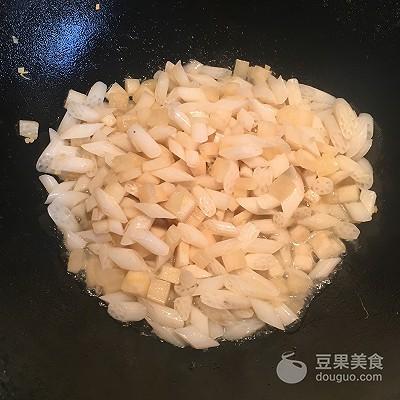 酸辣藕尖菜谱大全（酸辣清脆藕尖）(4)