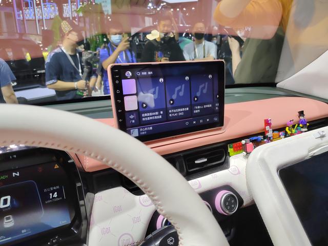 入门不给制冷空调，最大续航170公里，奇瑞QQ冰淇淋三款配置曝光