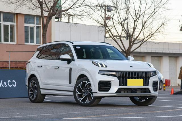 领克09 PHEV，“4+1”驾驶模式让日常用车更加方便！