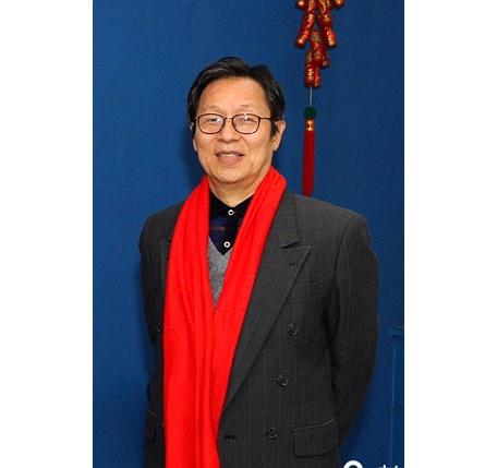 晒娃｜柚宝入托第一天，放学时兴奋得张开双臂哇哇叫