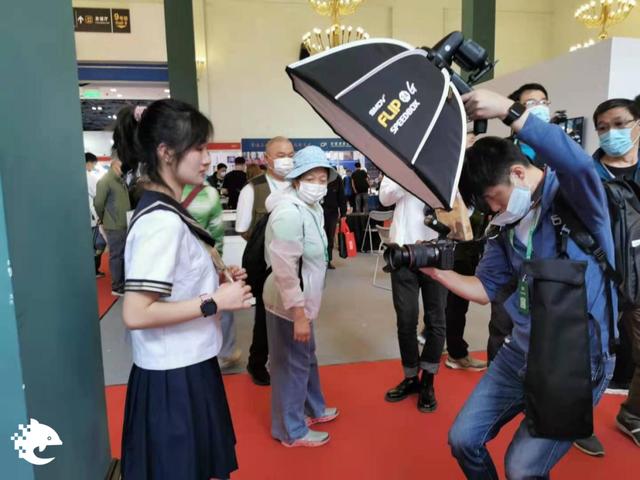 永诺照相机械展