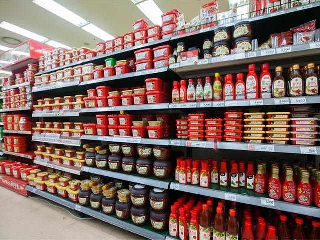 扬州一“苦命”商场，“二度复活”后又黄了，当地市民：好可惜