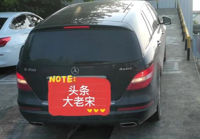 发动机号在车哪个位置(汽车发动机号在哪位置)
