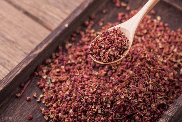 又上火又怕热？一剂乌梅丸，清上温下，改善你的上热下寒之证