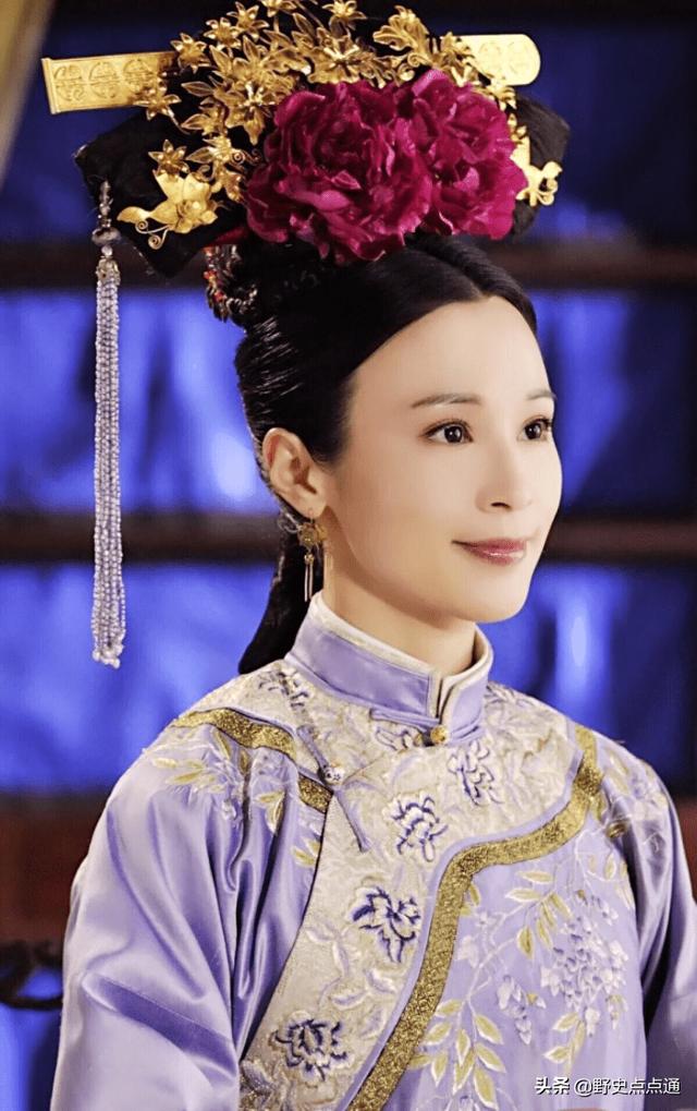 清朝第一明君康熙：姐弟恋，为了爱人，两次立胤礽为太子
