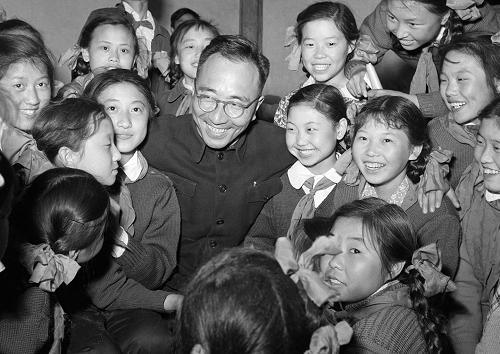 ������Ȼ��ʲô��(���ϵ��ح��������������ݣ��й��������ּ�����)