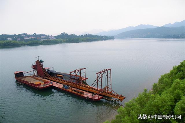 湖北斗式洗砂机供应的简单介绍