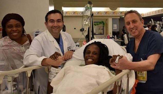 生了9胞胎的马里妇女说她每天换100片尿不湿