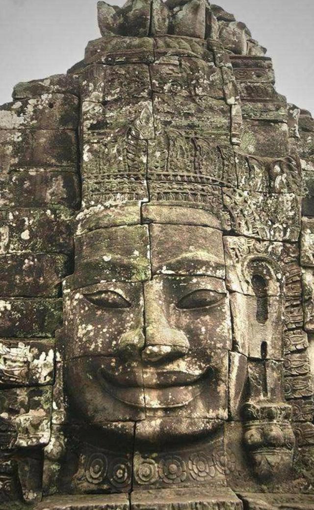 高棉的微笑（第一集）吴哥窟探秘历险记（Angkor Wat)