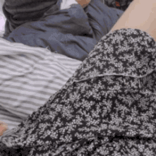 邪恶的动态美女图片：我是差那几帧流量的人吗？