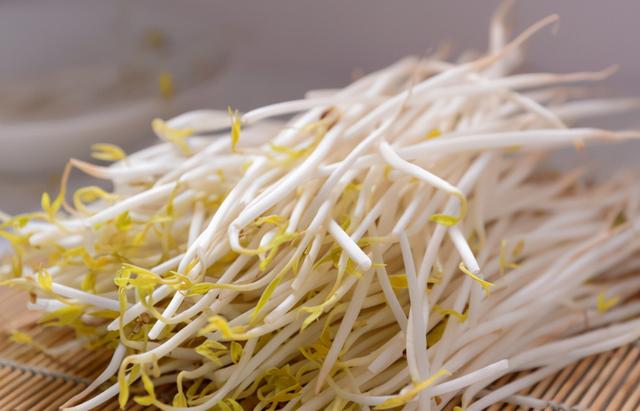 建议：这5种蔬菜尽量少吃，看完记得叮嘱身边人