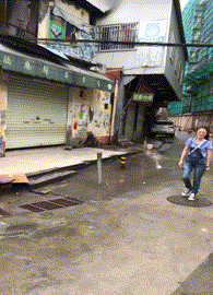 爆笑雷人的动图GIF：摩擦力应用案例演示