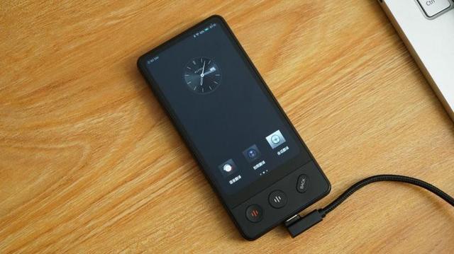 评测 | 讯飞双屏翻译机，如何让沟通更简单、商务洽谈更高效？