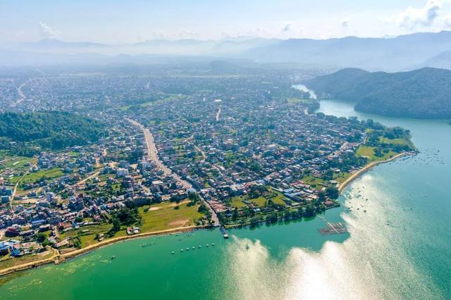 尼泊尔面积尼泊尔到底有多穷看完你就知道了