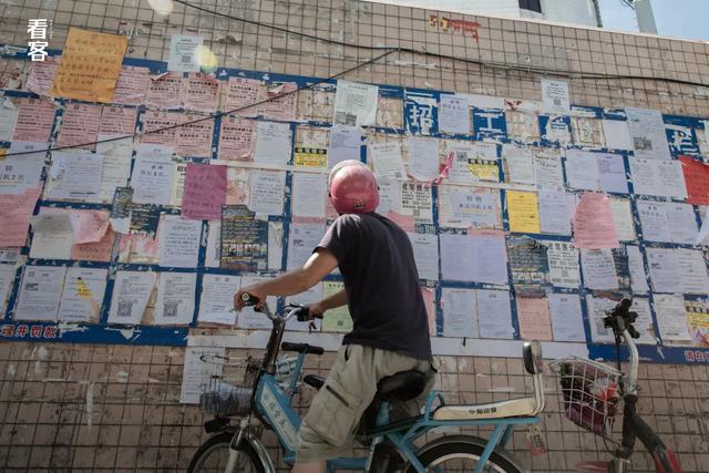 我在全国最大的物流分拣场，上了300个夜班