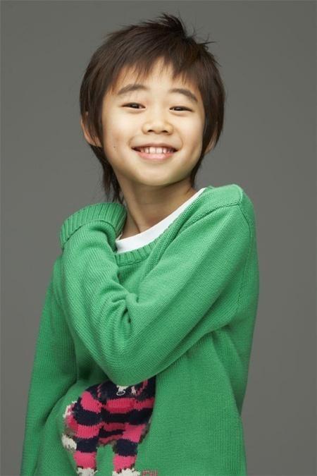 韩国跳舞小女孩表情包(韩国跳舞小女孩夏恩选秀节目)-天晟网