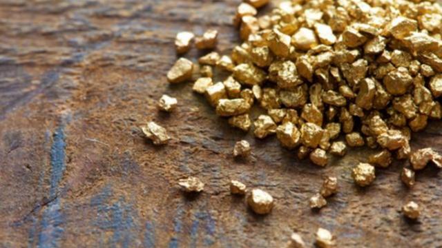 制砂机下面的淘金布