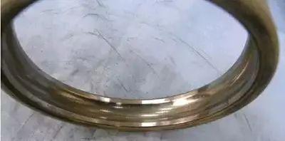 铜膜板破碎机减速轴老坏怎么回事