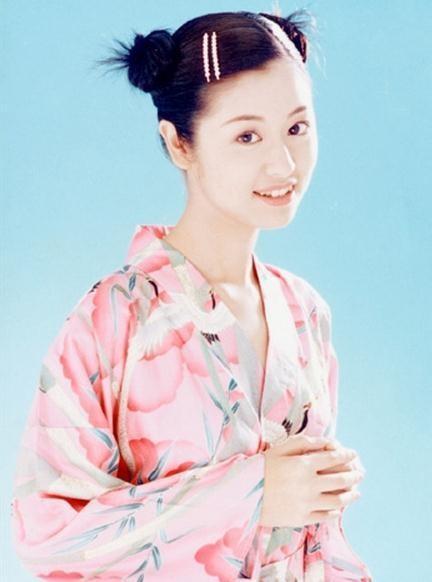 送女儿3亿项链一集片酬250万，45岁的林心如退出娱乐圈？