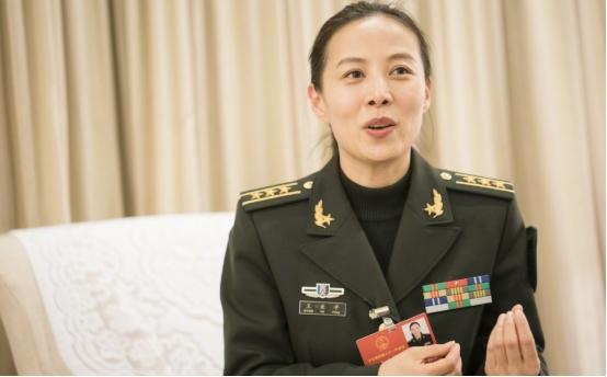 女航天员王亚平或入选神舟十三号，返回地球后，她还能生孩子吗？