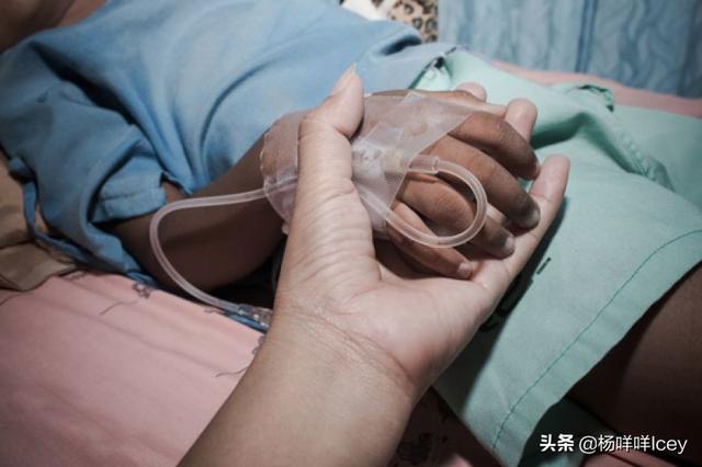 高中毕业的父亲，亲自研发药物成功“救下”儿子